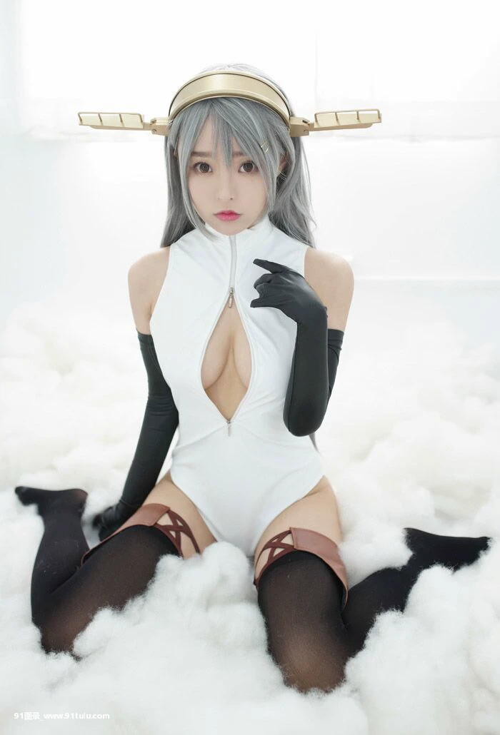 网络热门美少女 [21P][一半 海水 一半 火焰 露点]