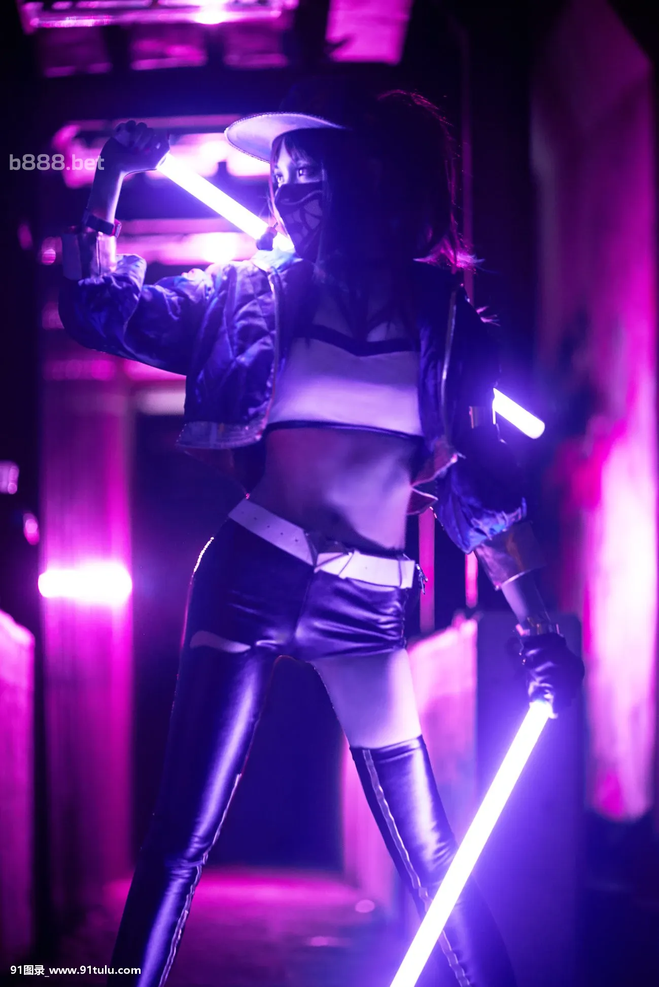 Cosplay [Silver＊Here] + Fate + カーマ + League of Legends Akali [19P][イラストレーター 写真 イラスト 化]